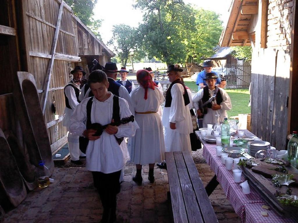 Penzion Rural Tourism Family Ravlic Muzilovcica Exteriér fotografie